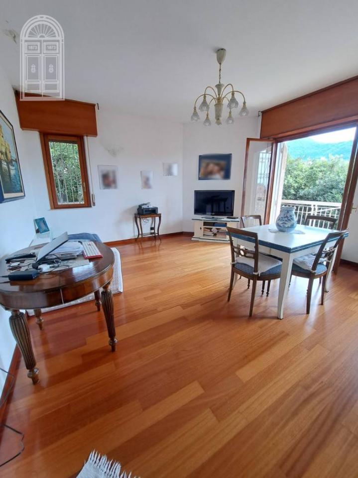 3 rooms Apartment in Rapallo, Italy No. 122673