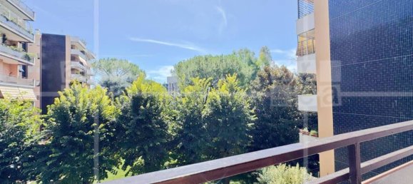 3 bedrooms Apartment in Rome, Italy No. 331128 34