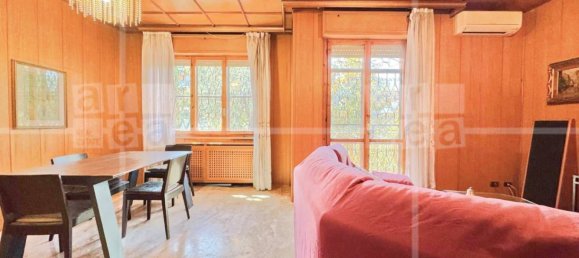 3 bedrooms Apartment in Rome, Italy No. 331128 2