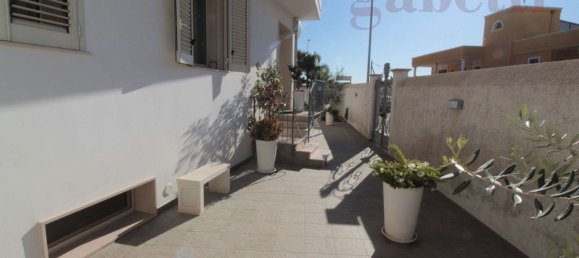 9 rooms Villa in Copertino, Italy No. 69962 9