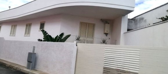 9 rooms Villa in Copertino, Italy No. 69962 2