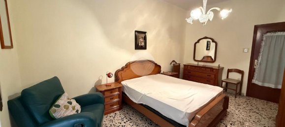 3-Zimmer Wohnung in Naples, Italy, Nr. 80417 16
