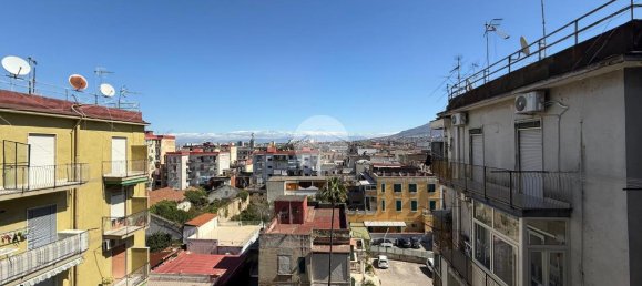 3-Zimmer Wohnung in Naples, Italy, Nr. 80417 5