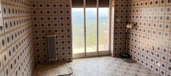 Квартира с 5 комнатами в Мендичино, Италия № 90817 10