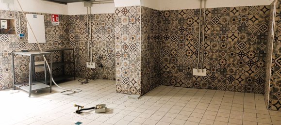 130m² Commercial property in Sassari, Italy No. 154456 13