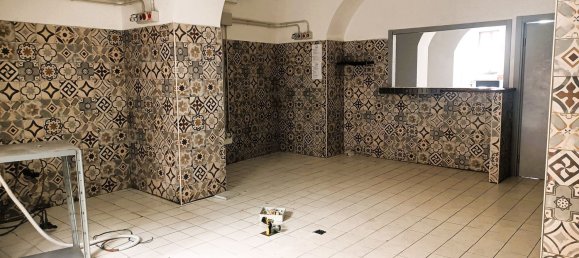 130m² Commercial property in Sassari, Italy No. 154456 15