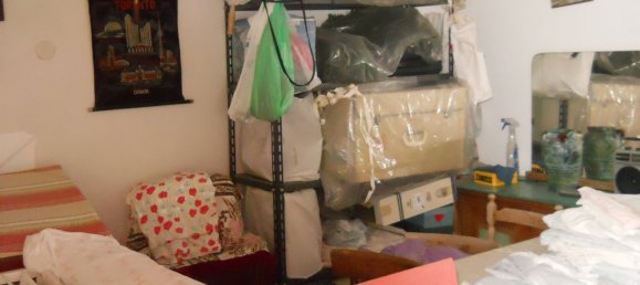 Дом с 9 комнатами в Аквавива делле Фонти, Италия № 86719 33