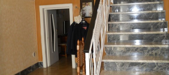 Дом с 9 комнатами в Аквавива делле Фонти, Италия № 86719 6