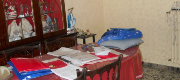 Дом с 9 комнатами в Аквавива делле Фонти, Италия № 86719 16