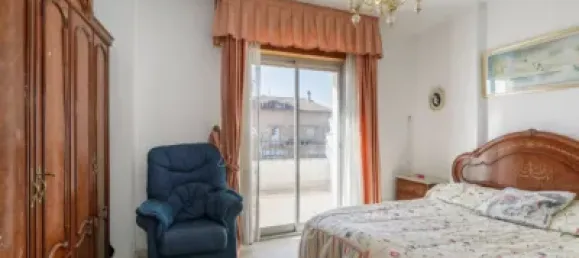 Moradia em banda T5 em Pinos Puente, Spain N.º 29603 8