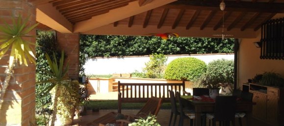 5 bedrooms Villa in San Miniato, Italy No. 79111 20