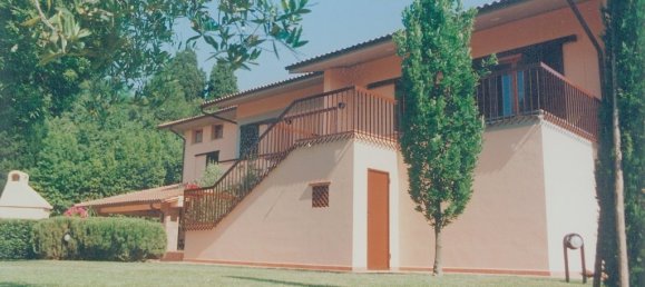 5 bedrooms Villa in San Miniato, Italy No. 79111 9
