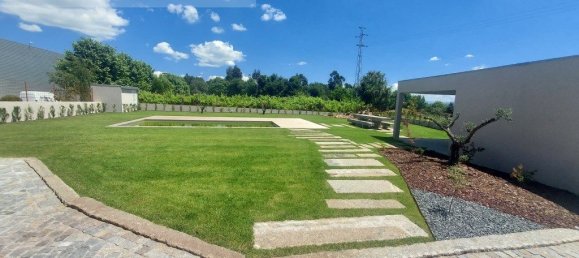 5 bedrooms House in Felgueiras, Portugal No. 37772 4