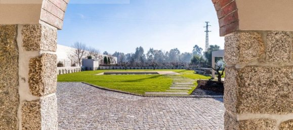 5 bedrooms House in Felgueiras, Portugal No. 37772 44