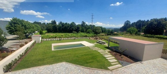 5 bedrooms House in Felgueiras, Portugal No. 37772 8