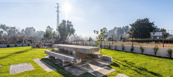 5 bedrooms House in Felgueiras, Portugal No. 37772 46