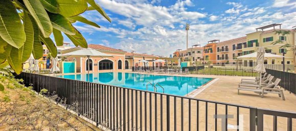 5 bedrooms Villa in Jumeirah, UAE No. 28437 25