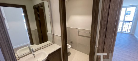 5 bedrooms Villa in Jumeirah, UAE No. 28437 19