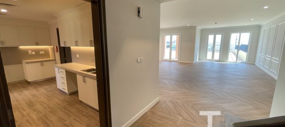 5 bedrooms Villa in Jumeirah, UAE No. 28437 4