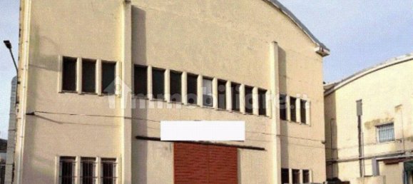 Склад с 1 комнатой в Вадо Лигуре, Италия № 335675 11