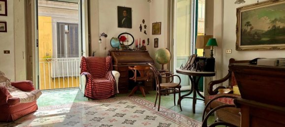 5-salle Appartement à Naples, Italy No. 15092 8