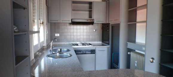 Ático de 3 habitaciónes en Parma, Italy No. 35627 31