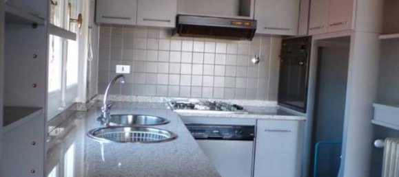 Ático de 3 habitaciónes en Parma, Italy No. 35627 30