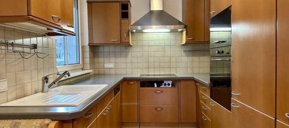 2غرفة شقة في Laxenburg, Austria رقم 223162 3