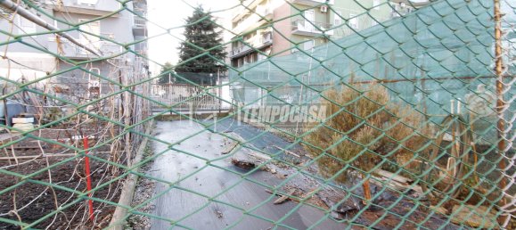 2 bedrooms Apartment in Cologno Monzese, Italy No. 86519 11