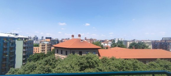 2 rooms Apartment in Milan, Italy No. 338178 4