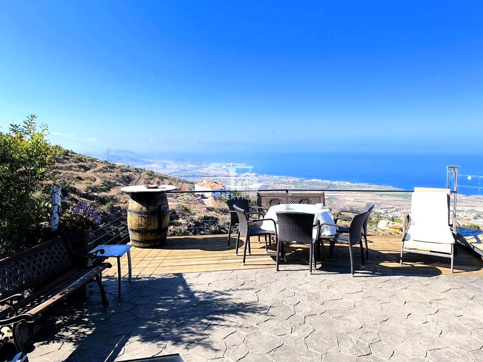 6 Schlafzimmer Haus in Adeje, Spain, Nr. 184682