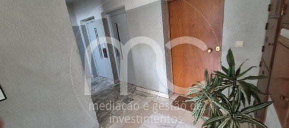 3 bedrooms Apartment in Loures, Portugal No. 94631 21