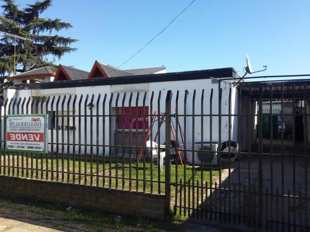 Casa T3 em Bermudez, Argentina N.º 14103