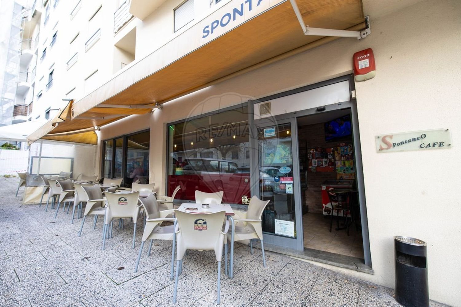 80m² Commercial property in Lisbon, Portugal No. 10574