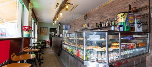 80m² Commercial property in Lisbon, Portugal No. 10574 4