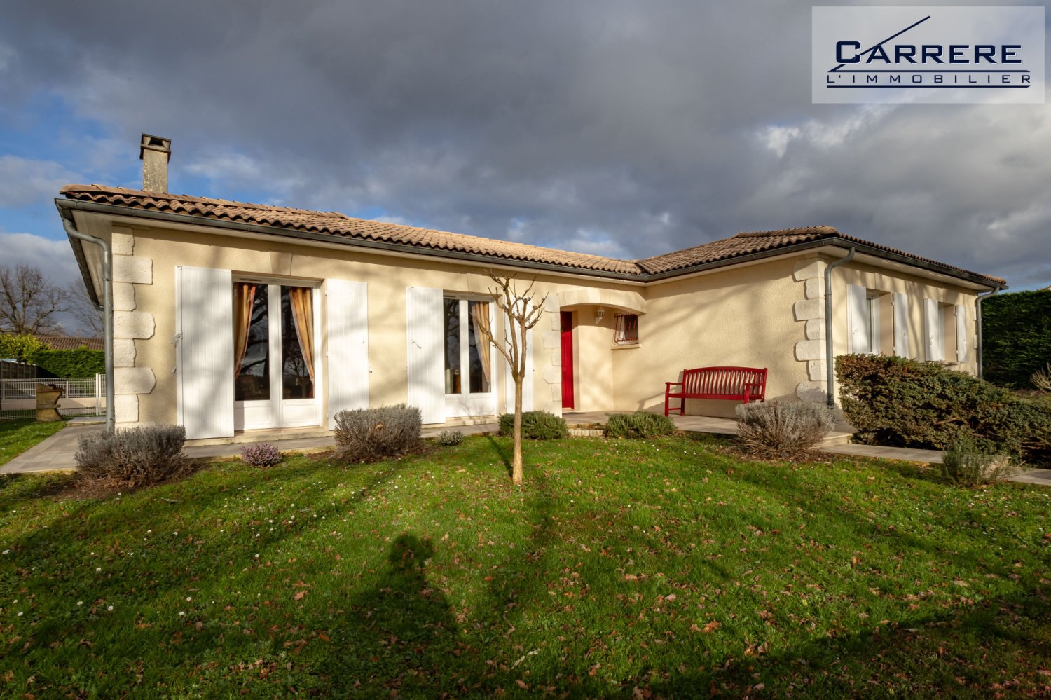 4 غرف نوم منزل في Tresses, France رقم 98545