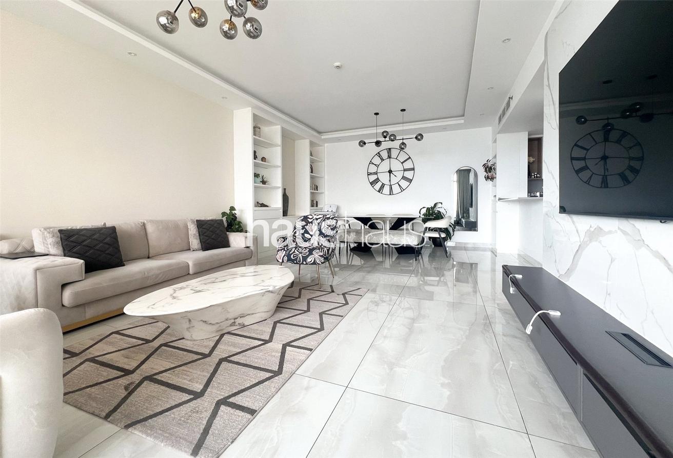 2 Schlafzimmer Wohnung in The Views, UAE, Nr. 99790