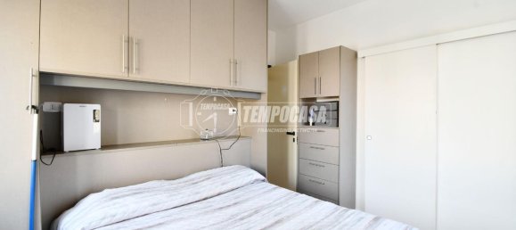 3-salle Appartement à Porto Sant'Elpidio, Italy No. 2480 9
