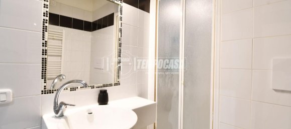 3-salle Appartement à Porto Sant'Elpidio, Italy No. 2480 12