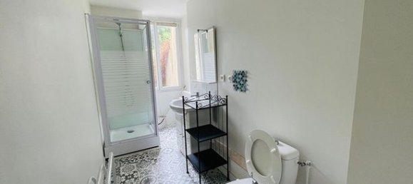 Estudio en Poitiers, France No. 313935 5