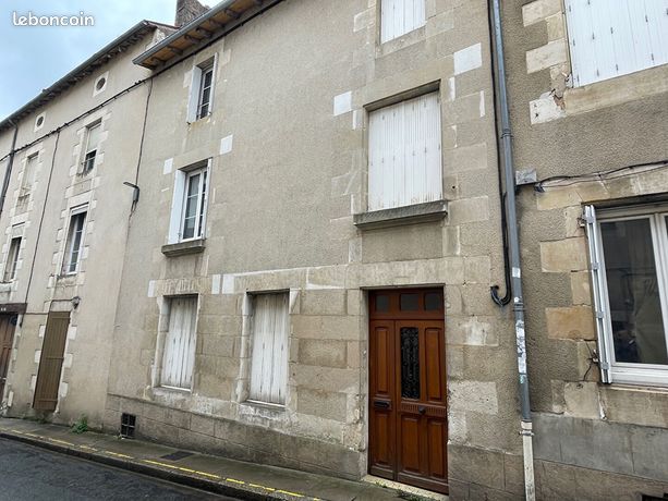 Estudio en Poitiers, France No. 313935