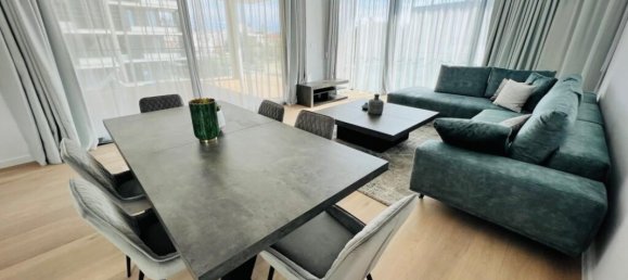 3 bedrooms Apartment in Limassol, Cyprus No. 2552 2