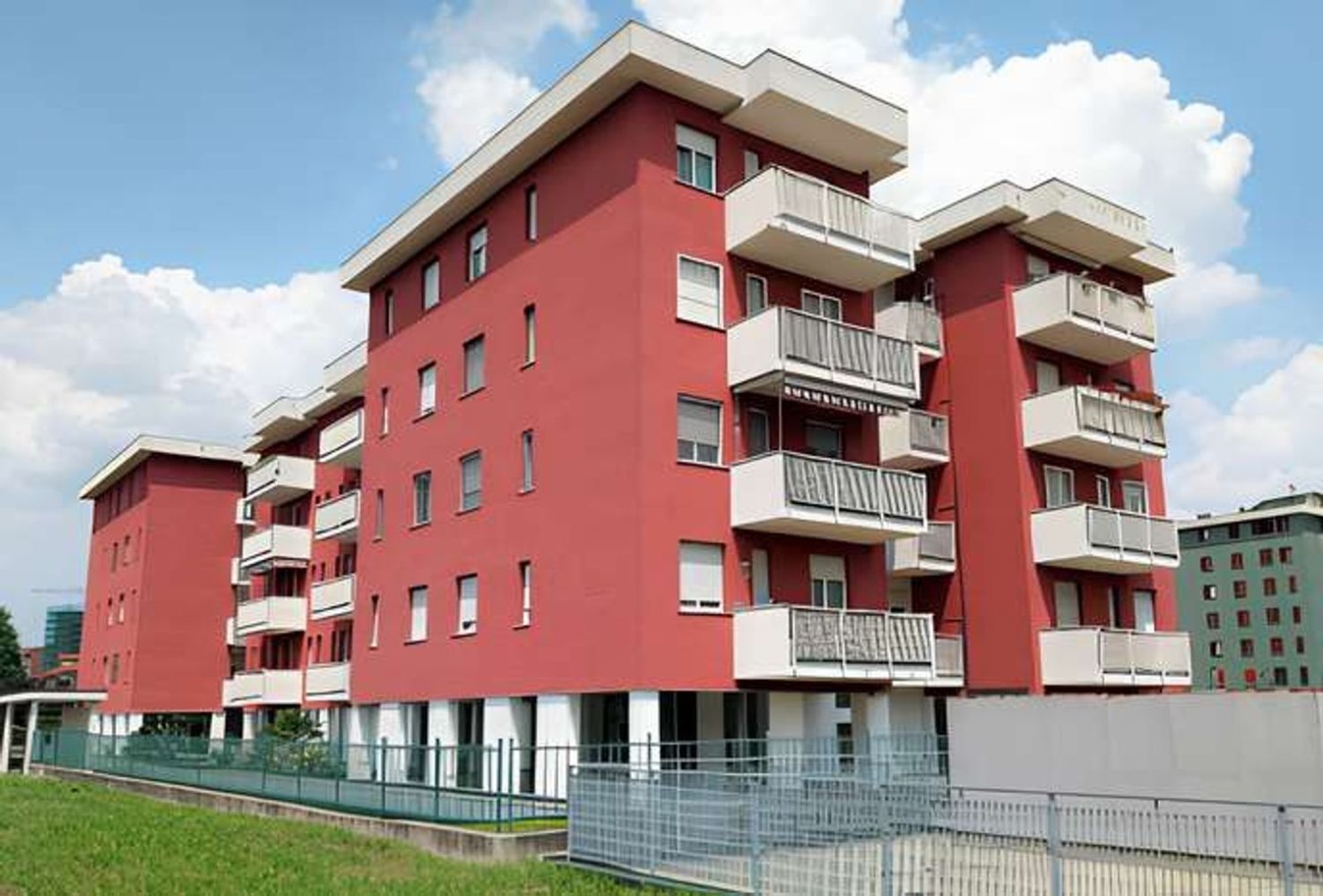 2-salle Appartement à Garbagnate Milanese, Italy No. 6873