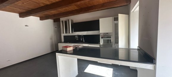 Apartamento de 3 divisões em Foggia, Italy N.º 299728 9