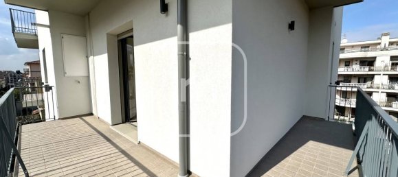 2 chambres Appartement à Rome, Italy No. 352925 2