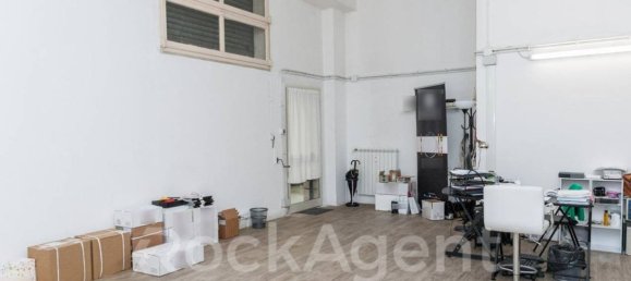 61m² Office in Rome, Italy No. 100623 3