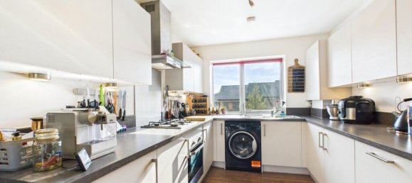 Casa de 2 dormitorios en Bordon, United Kingdom No. 13853 2