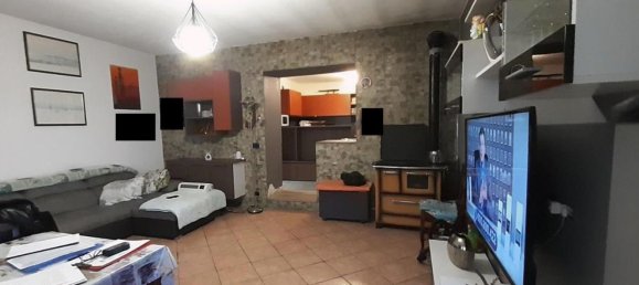 3 rooms Apartment in Lurago d'Erba, Italy No. 155540 4