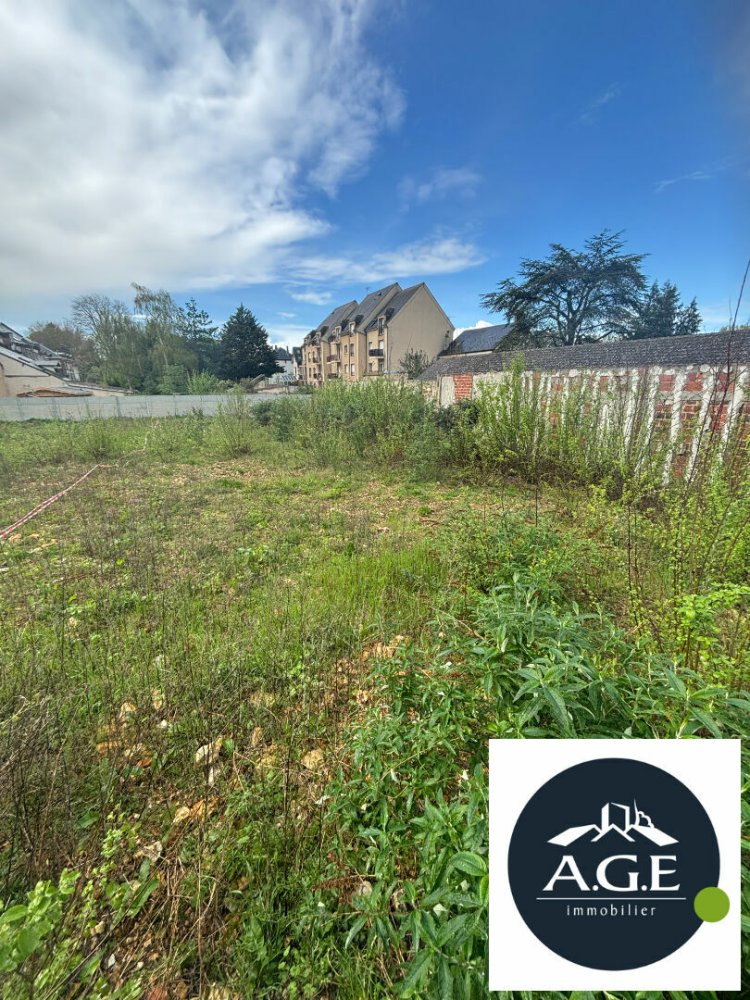 Terreno em Nogent-le-Roi, France N.º 58900