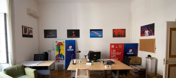 7 bedrooms Apartment in Naples, Italy No. 340024 6